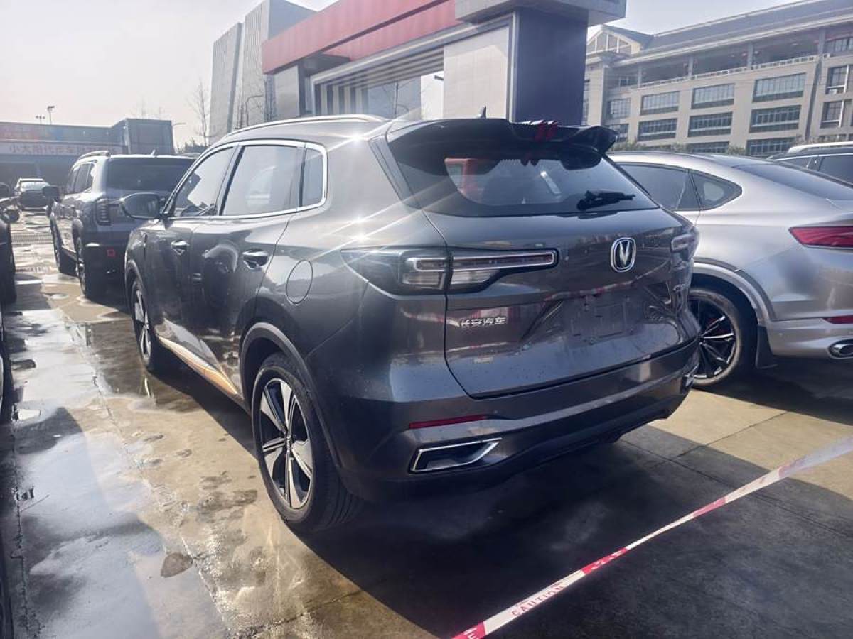 長(zhǎng)安 CS55 PLUS  2022款 第二代 1.5T DCT領(lǐng)航型圖片