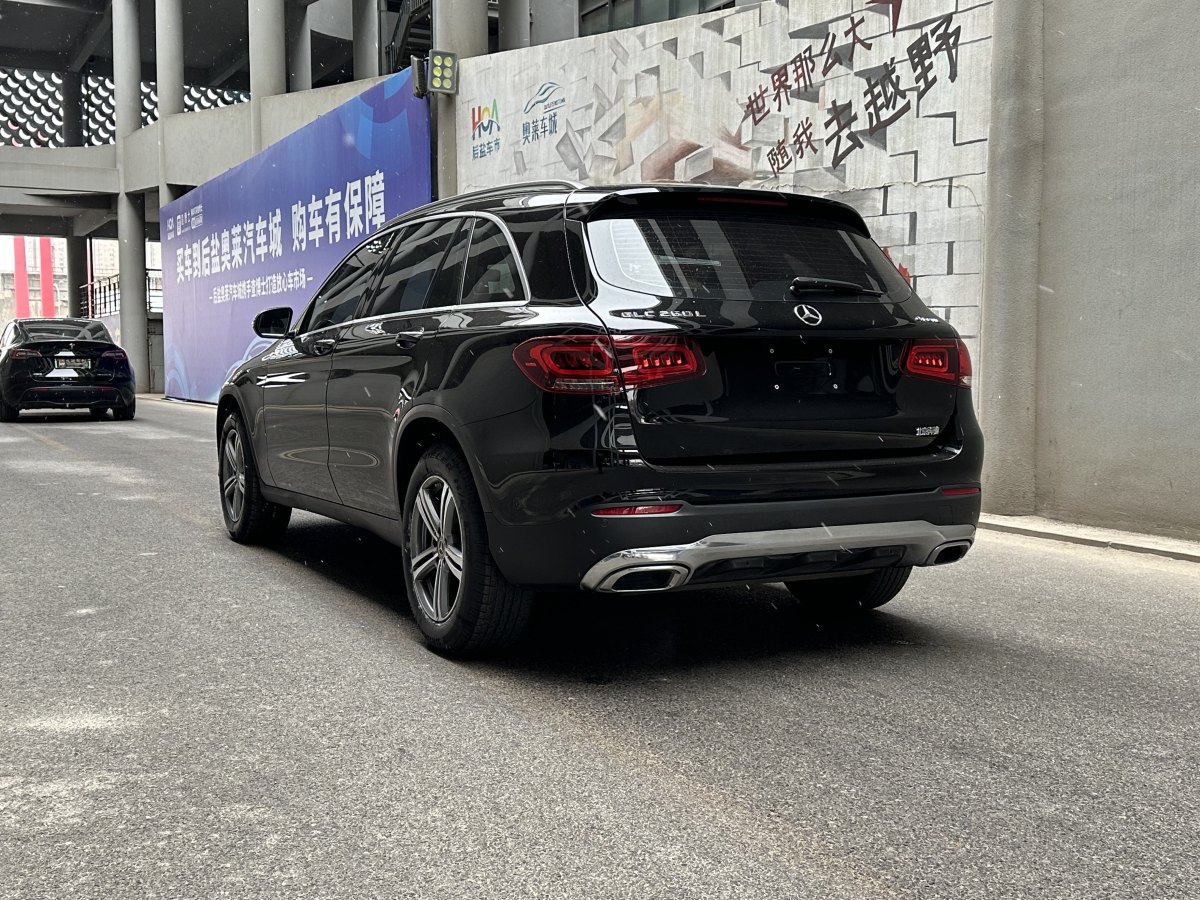 奔馳 奔馳GLC  2018款 改款 GLC 260 4MATIC 動感型圖片