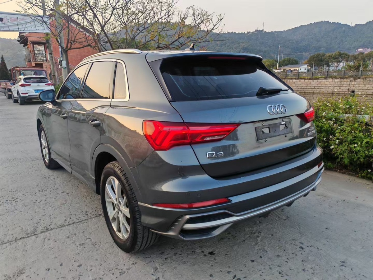 奧迪 奧迪Q3  2020款 35 TFSI 進(jìn)取致雅型圖片