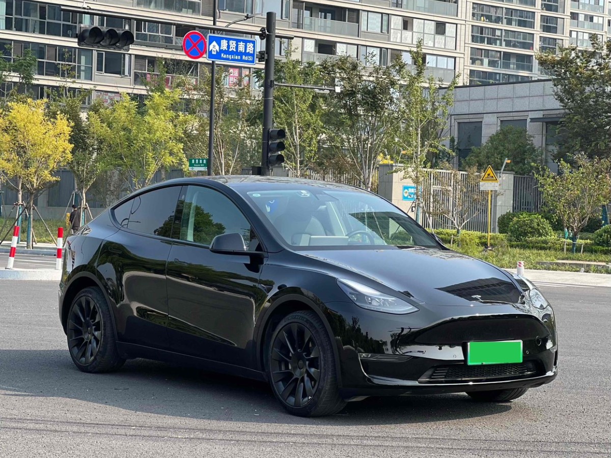 特斯拉 Model 3  2022款 長續(xù)航全輪驅動版圖片