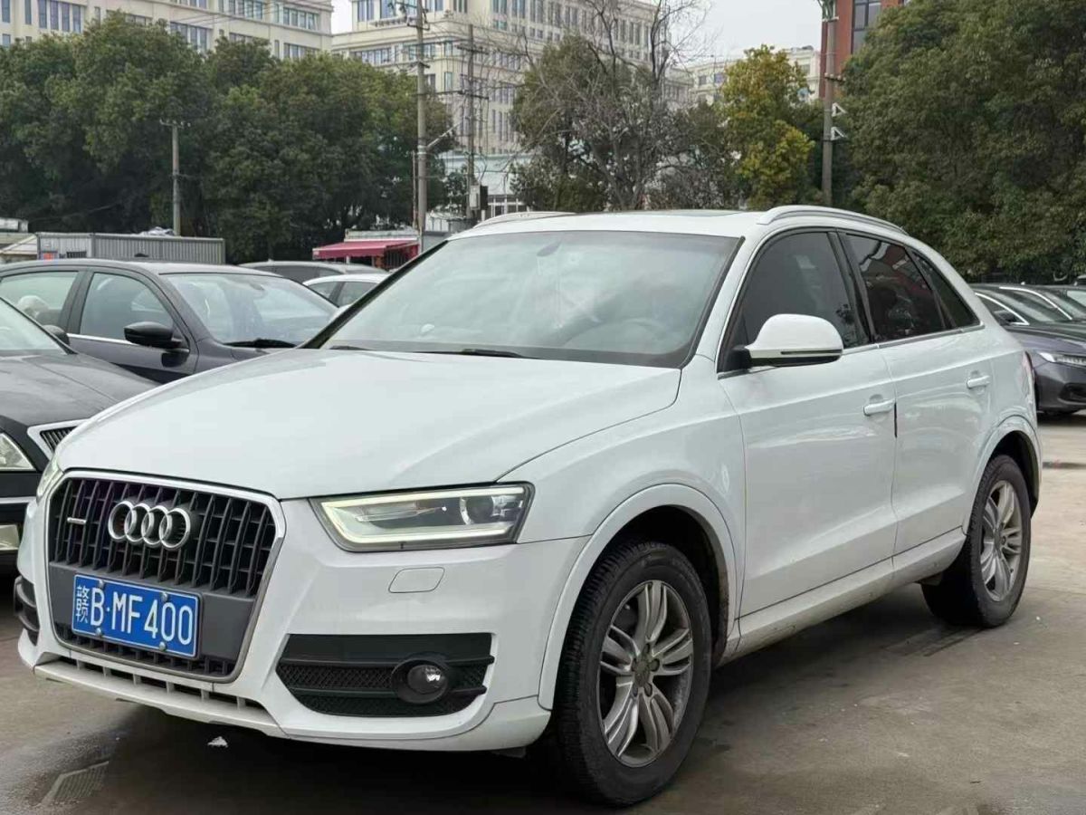 2014年3月奧迪 奧迪Q3  2014款 Q3 1.4T 30TFSI 手動(dòng)標(biāo)準(zhǔn)型