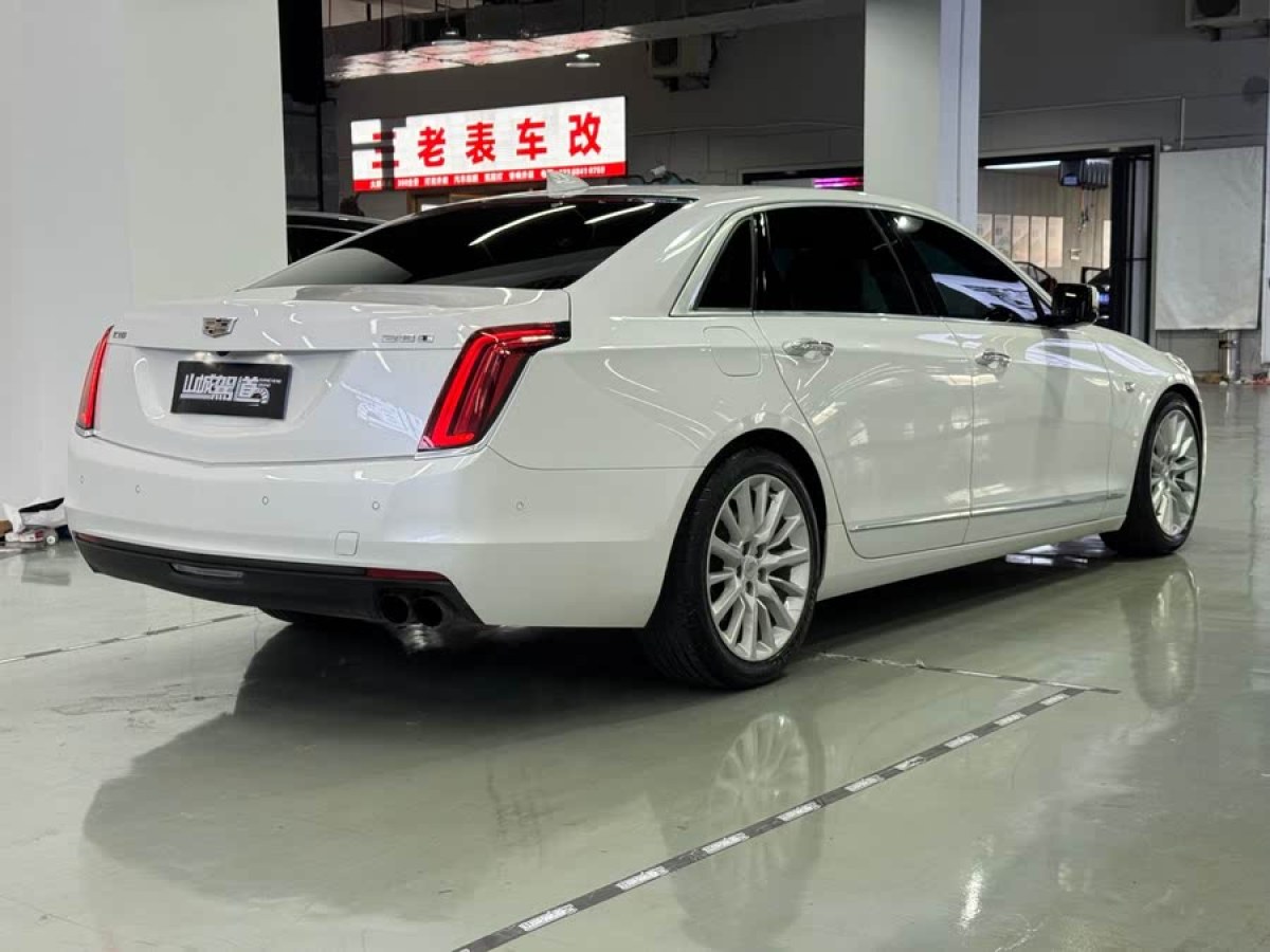 凱迪拉克 CT6  2017款 28T 領(lǐng)先型圖片