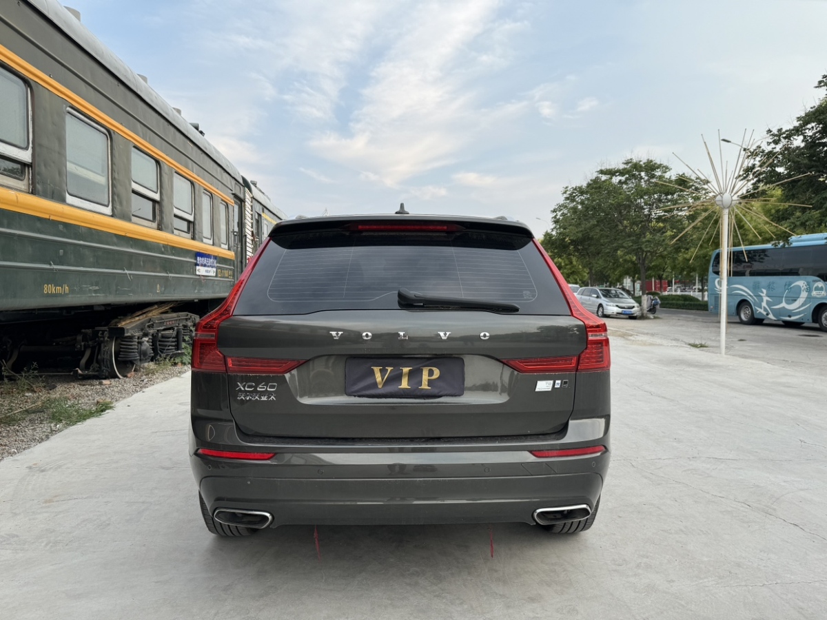 沃尔沃 XC60  2018款 T5 四驱智逸版图片