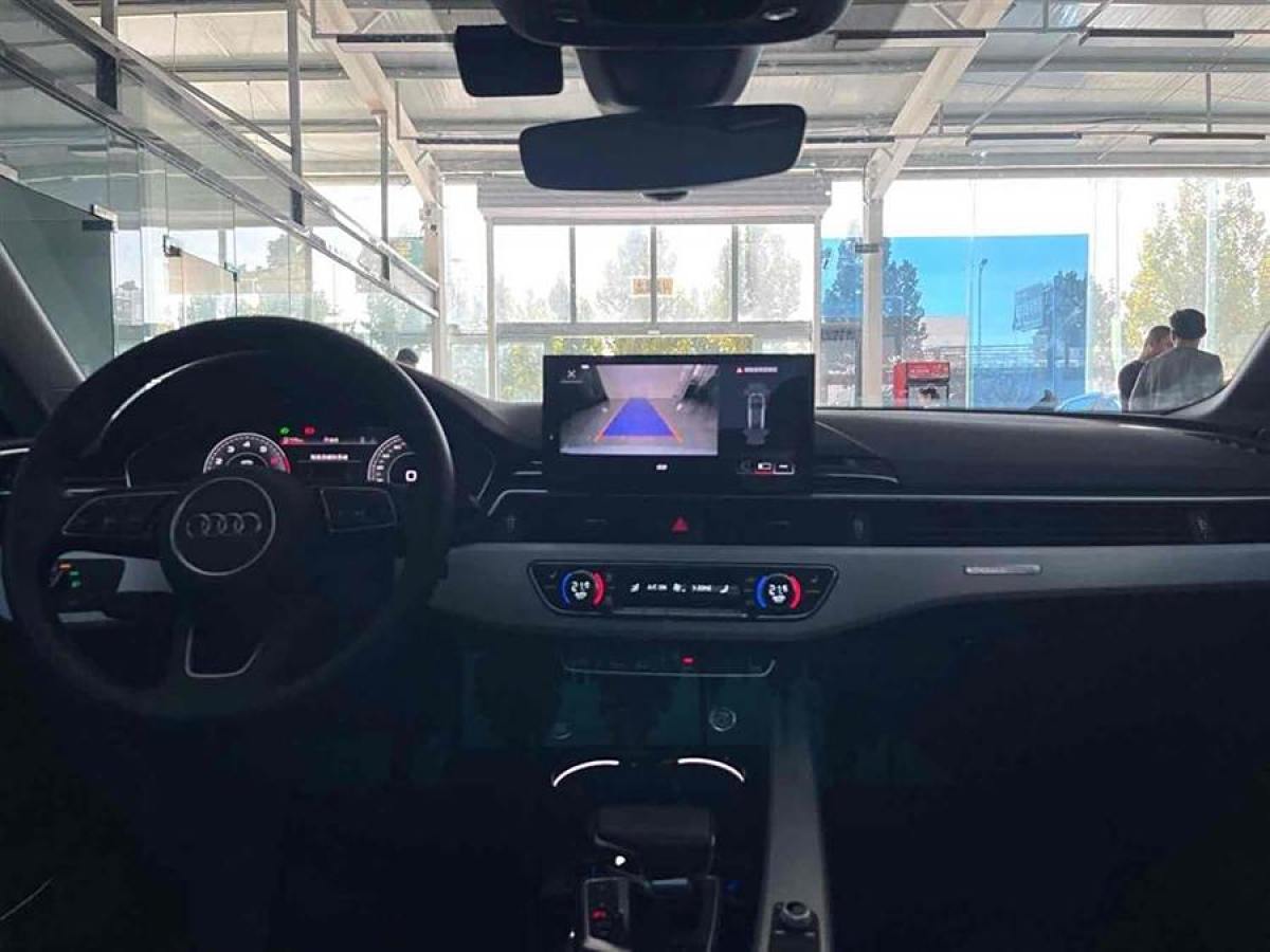 奧迪 奧迪A5  2023款 Sportback 40 TFSI quattro 豪華動(dòng)感型圖片