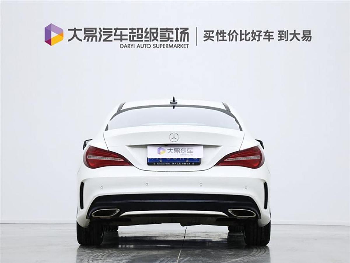 奔馳 奔馳CLA級(jí)  2018款 CLA 200 時(shí)尚型圖片