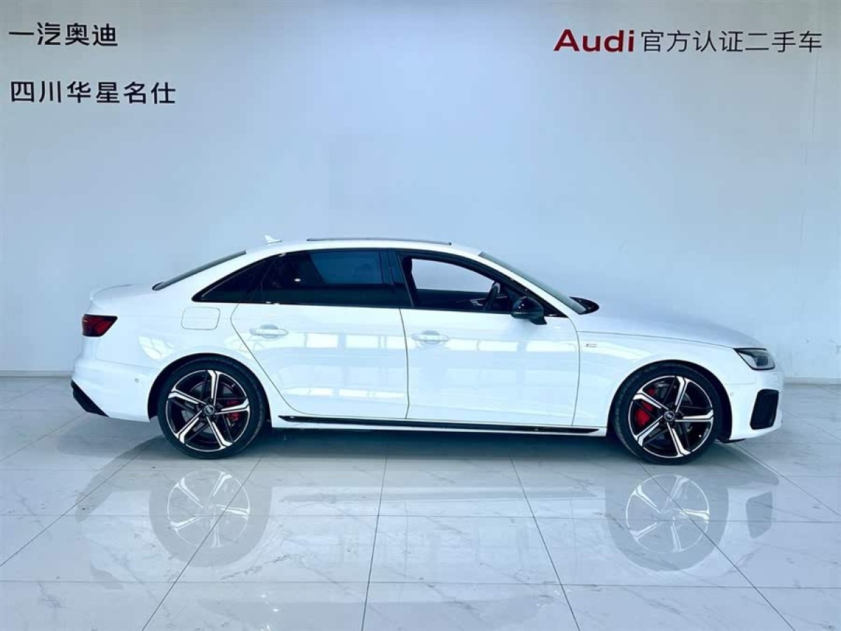 奧迪 奧迪A4L  2022款 45 TFSI quattro 臻選動感型圖片