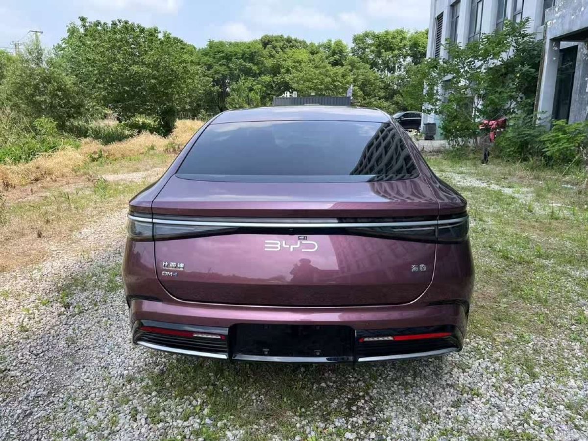 比亞迪 海豹  2023款 DM-i 1.5T 121km 旗艦型圖片