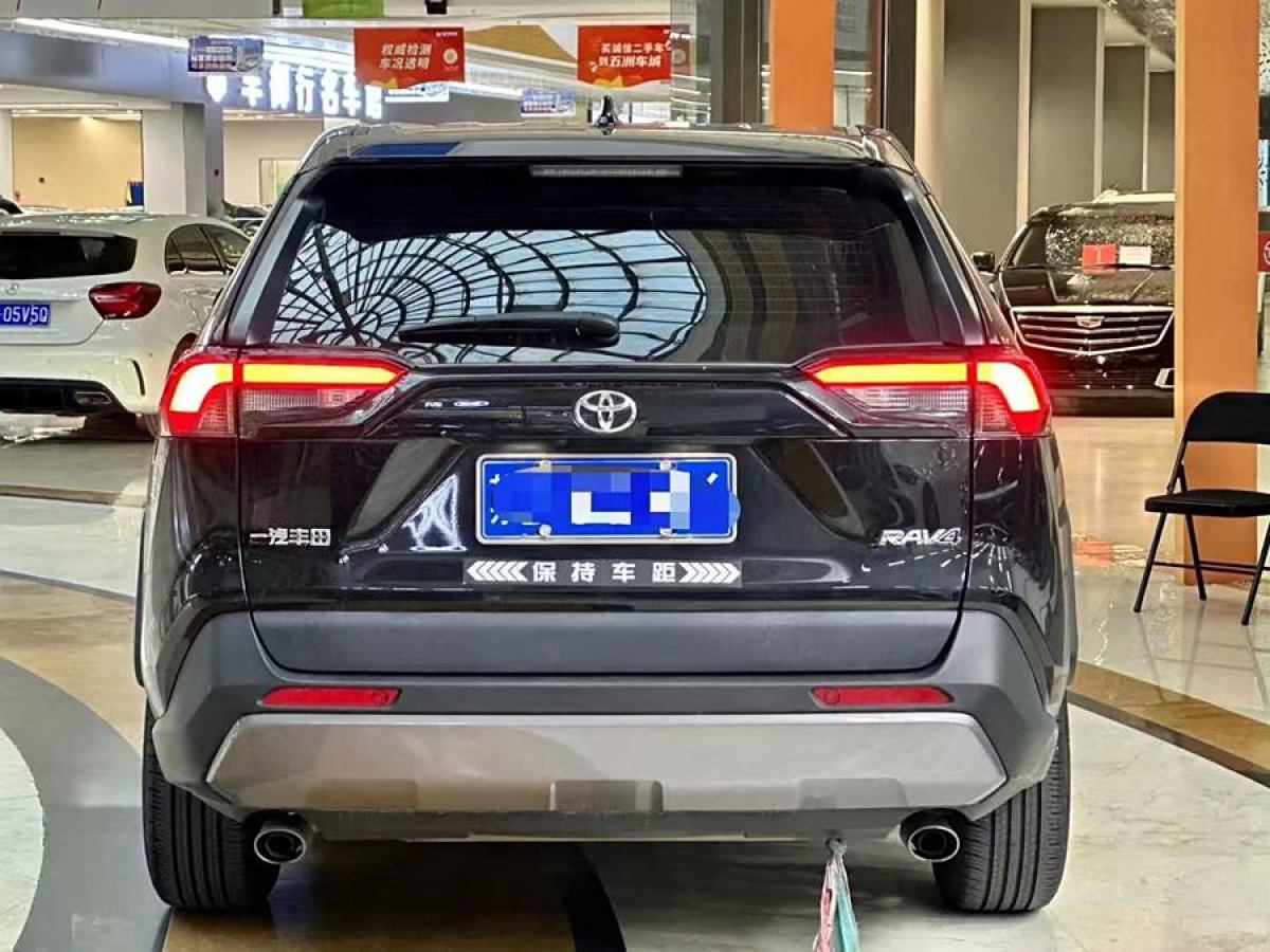 豐田 RAV4榮放  2022款 2.0L CVT兩驅風尚版圖片