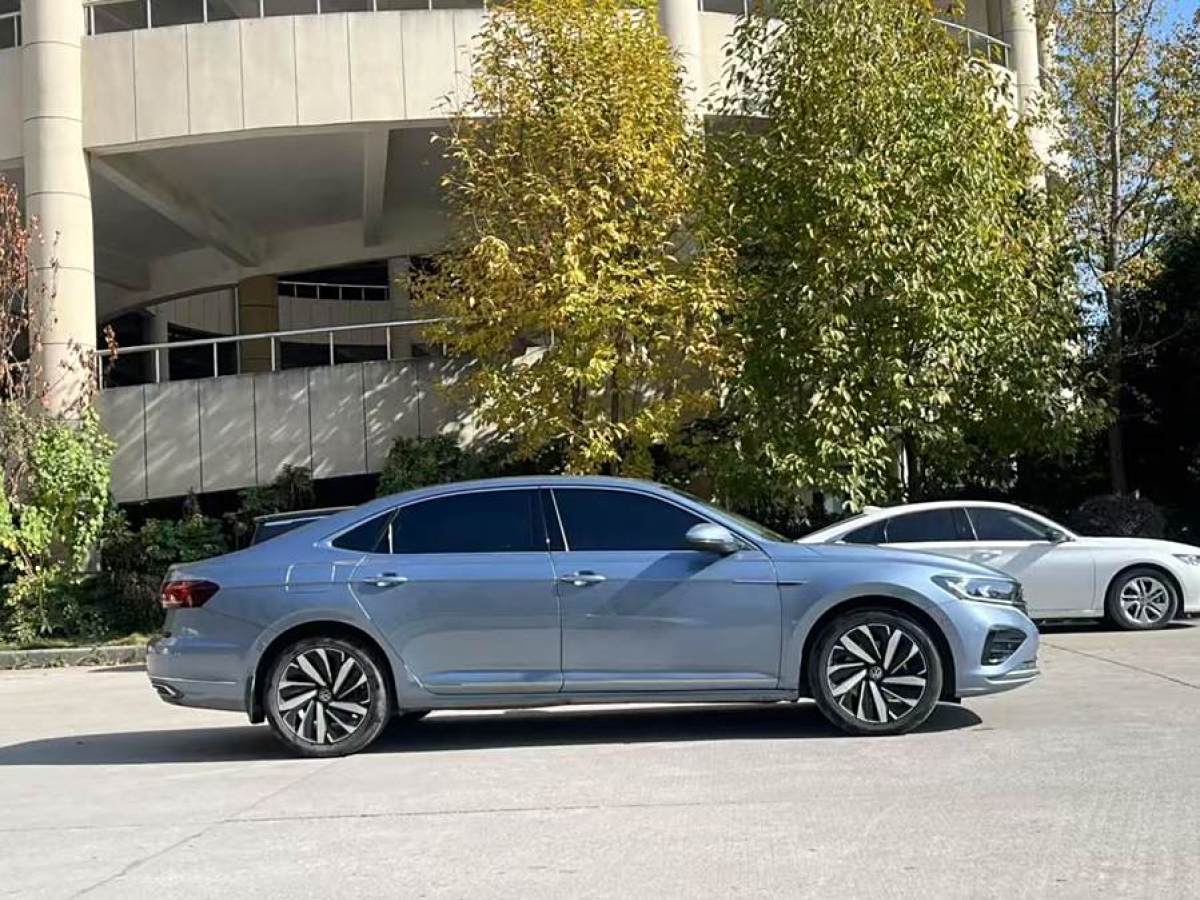 大眾 帕薩特  2022款 330TSI 豪華版圖片