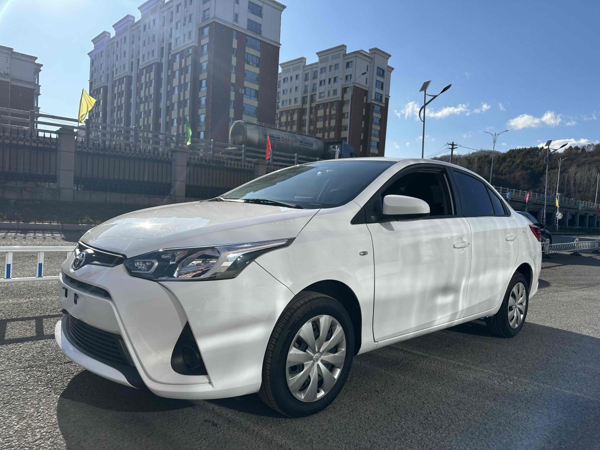 豐田 YARiS L 致享  2020款 1.5L CVT領(lǐng)先版圖片