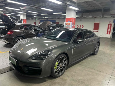 2024年2月 保時(shí)捷 Panamera新能源 Panamera 4 E-Hybrid 行政加長(zhǎng)版 2.9T圖片