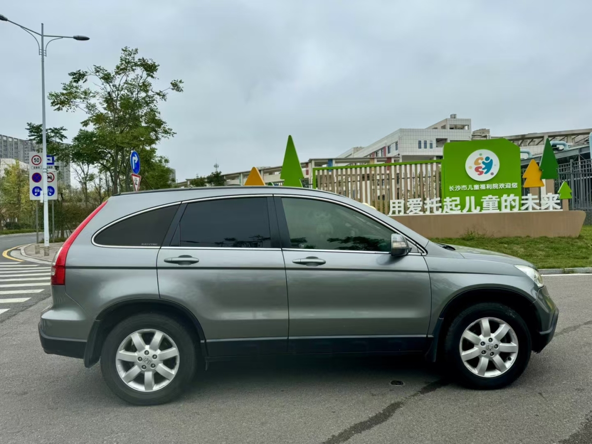 2008年10月本田 CR-V  2012款 2.4L 四驅(qū)豪華版