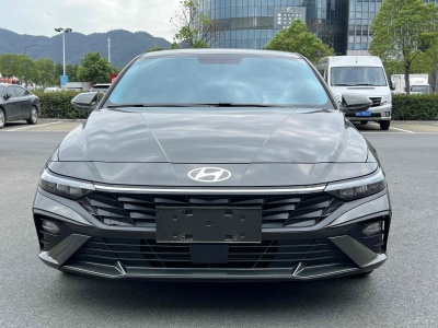 2024年1月 現(xiàn)代 伊蘭特 1.5L CVT LUX尊貴版圖片