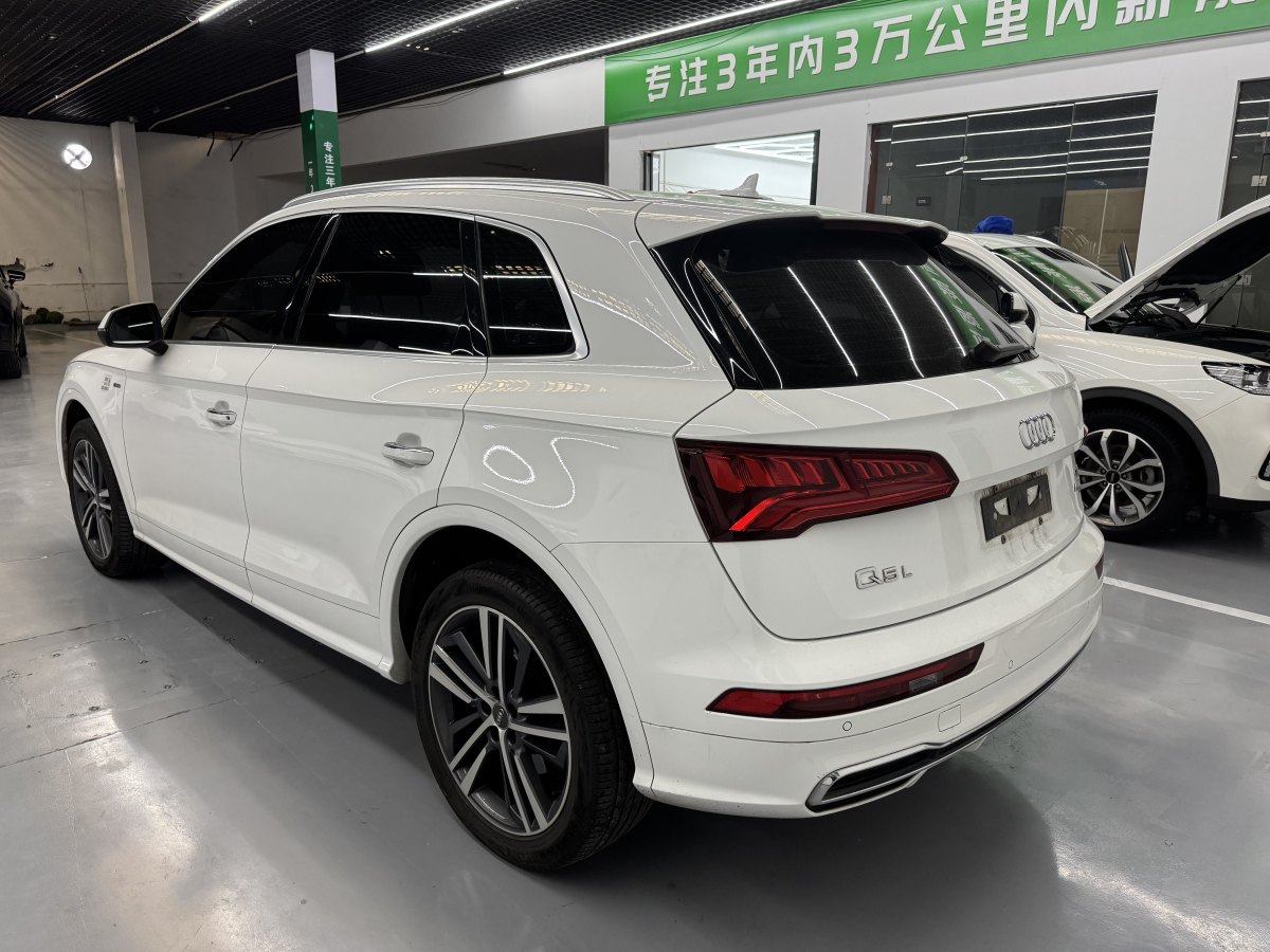 奧迪 奧迪Q5L  2018款 40 TFSI 榮享時尚型圖片