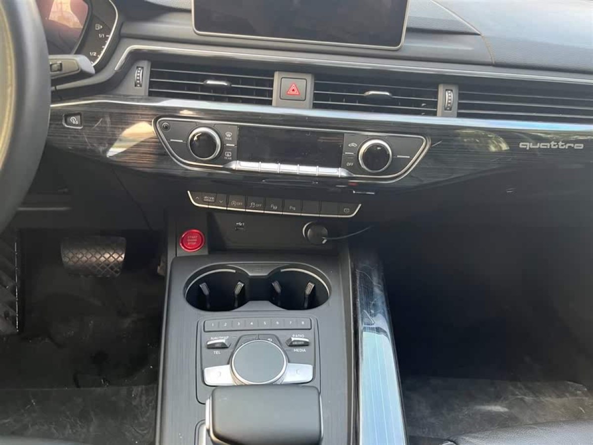奧迪 奧迪A4L  2019款 40 TFSI 時(shí)尚型 國VI圖片