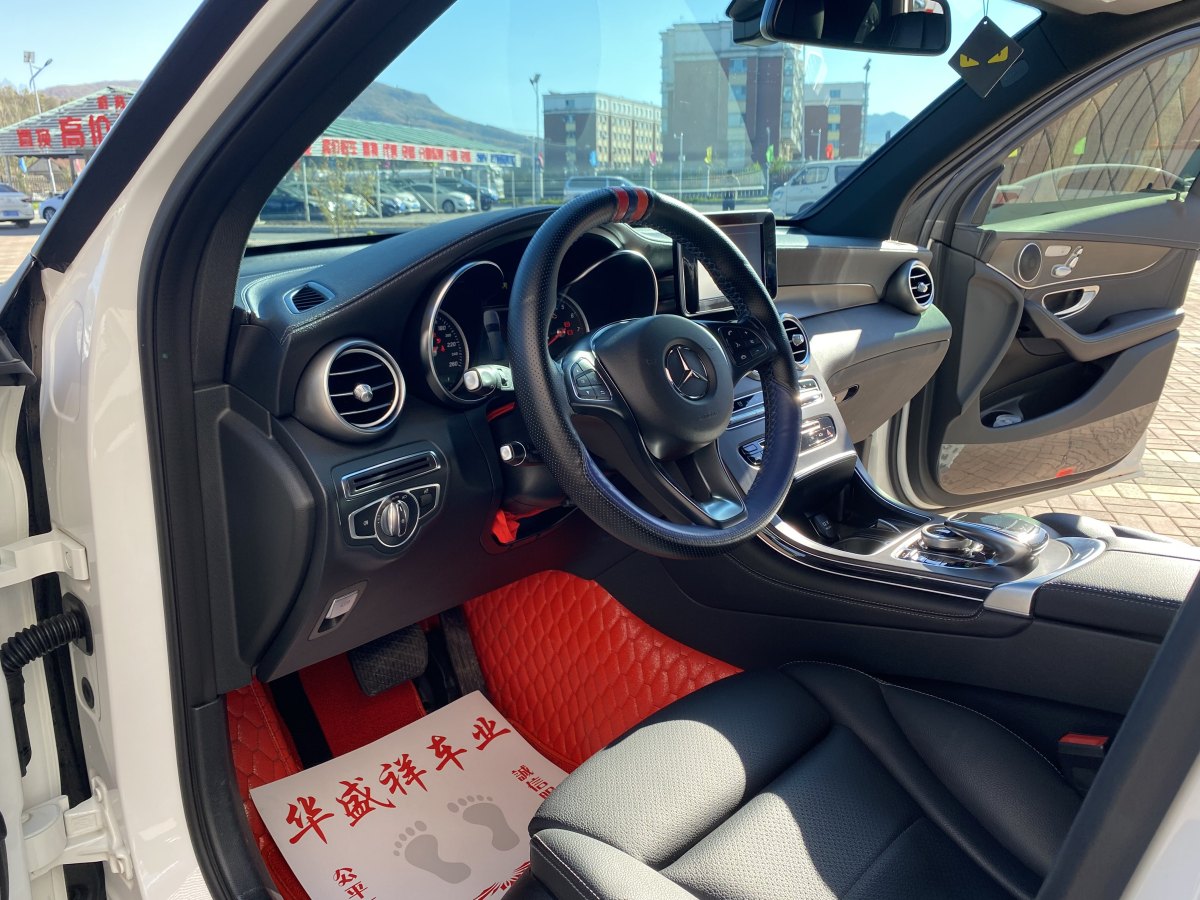 2019年6月奔馳 奔馳GLC  2019款 GLC 260 L 4MATIC 動感型