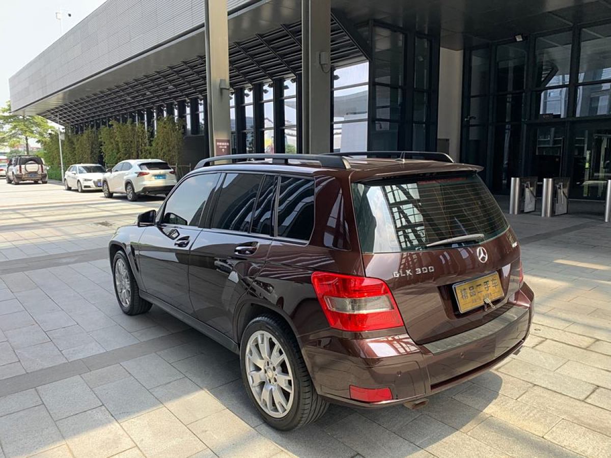 奔馳 奔馳GLK級  2011款 GLK 300 4MATIC 動感型圖片