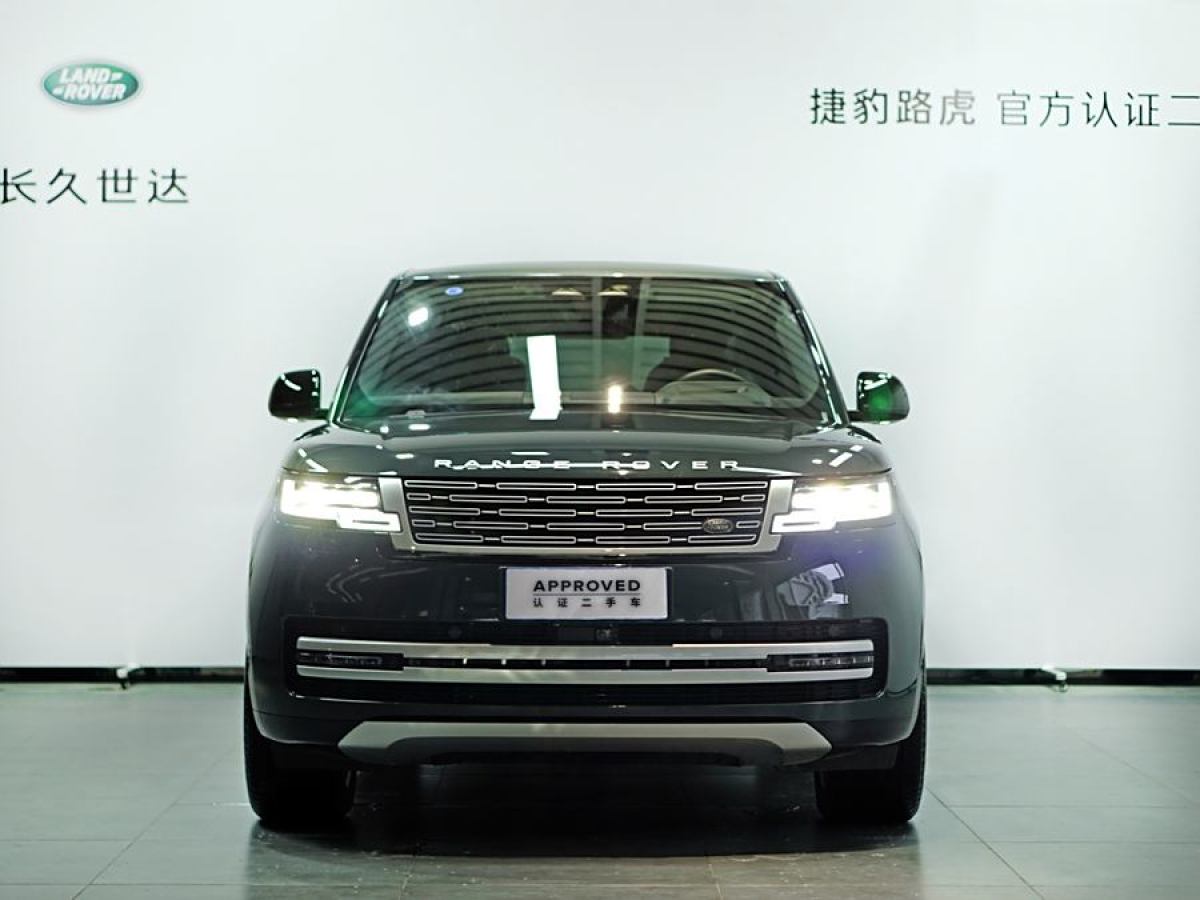 路虎 攬勝  2024款 3.0 L6 400PS 創(chuàng)世加長版圖片