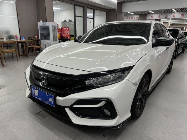 本田 思域  2021款 HATCHBACK 220TURBO CVT潮酷控