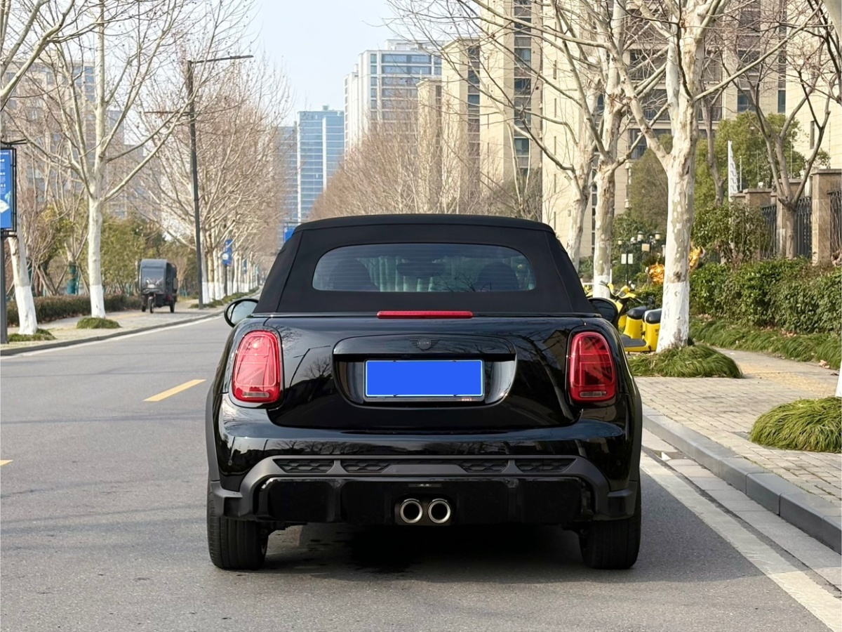 MINI MINI  2023款 改款 2.0T COOPER S CABRIO 執(zhí)迷特別版圖片