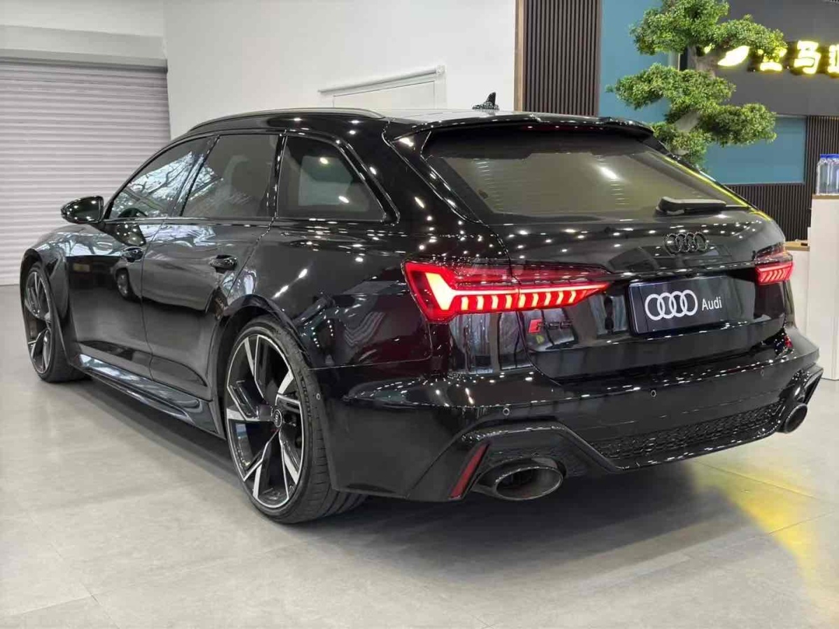 奧迪 奧迪RS 6  2022款 RS 6 4.0T Avant圖片