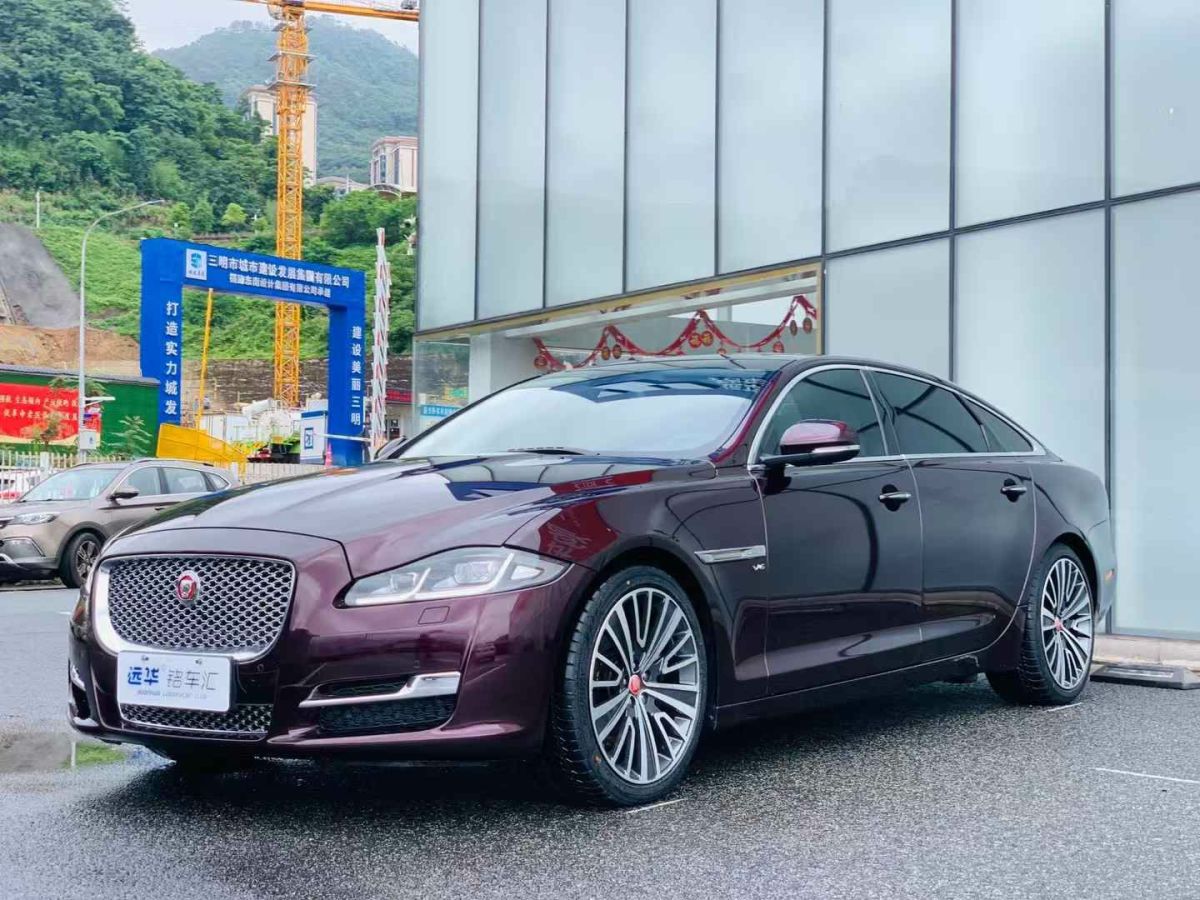 捷豹 XJ  2018款 XJL 3.0 SC 兩驅(qū)典雅商務(wù)版圖片