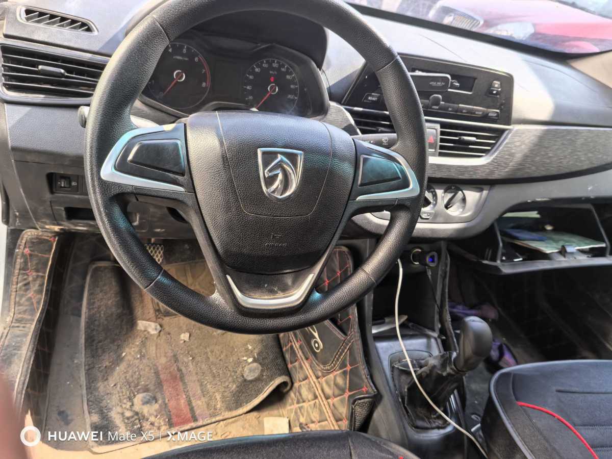 寶駿 310  2016款 1.2L 手動舒適型圖片