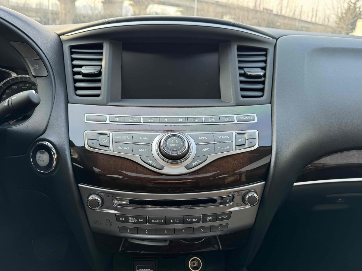 英菲尼迪 QX60  2020款 2.5 S/C Hybrid 兩驅(qū)卓越版 國VI圖片