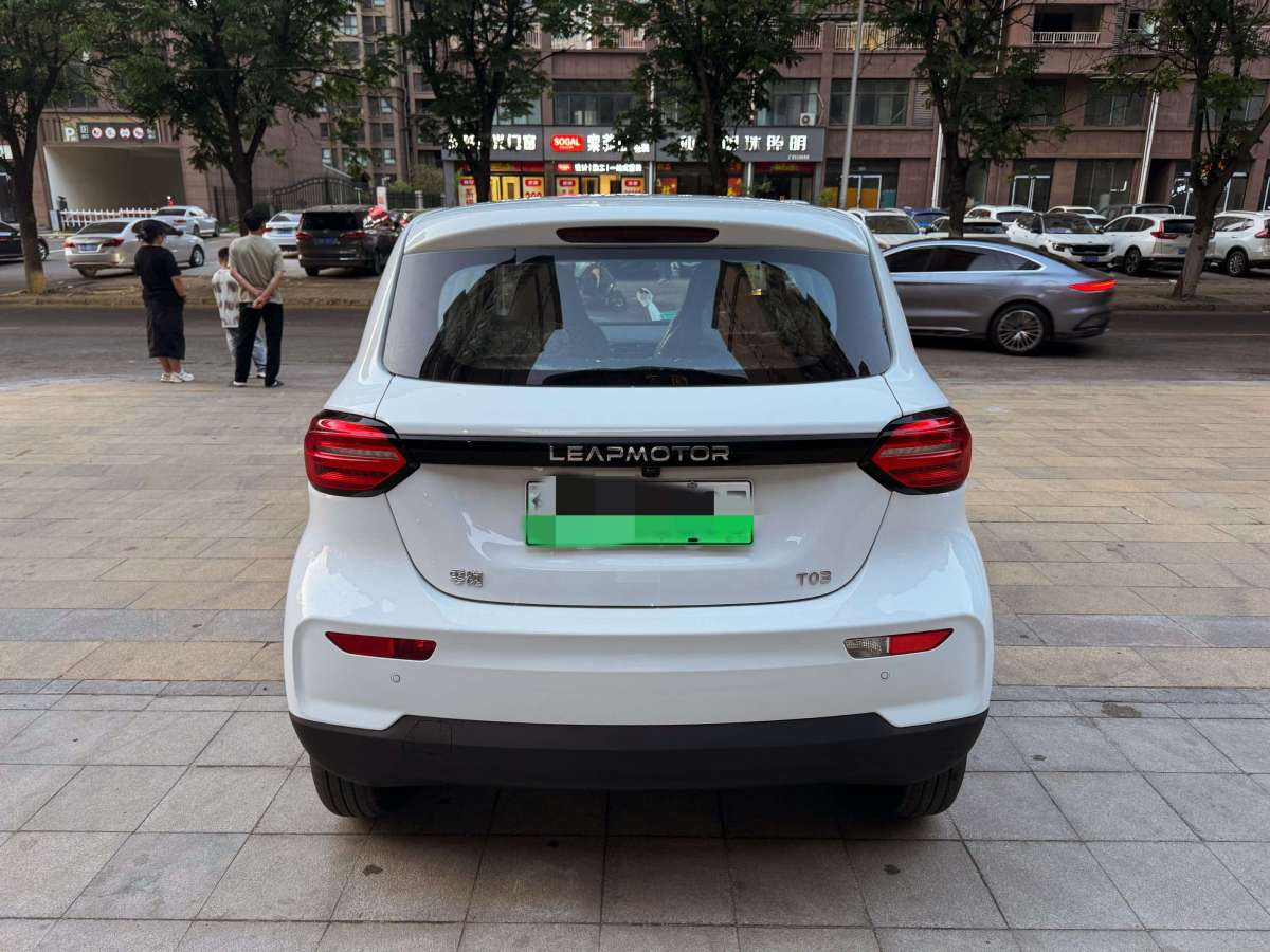 零跑 零跑T03  2025款 310舒享版圖片