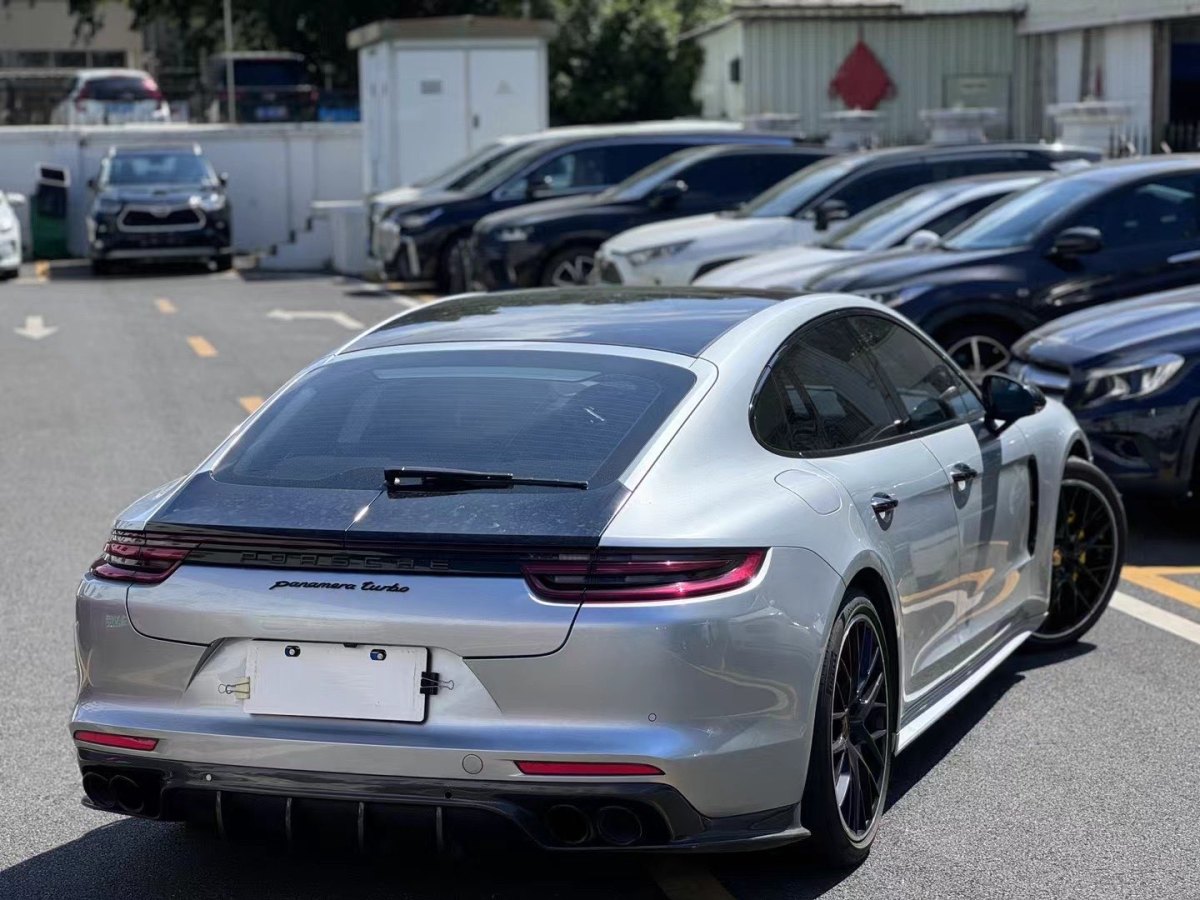 2018年10月保時(shí)捷 Panamera  2017款 Panamera 3.0T