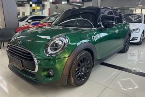 MINI MINI 1.5T COOPER 經(jīng)典派 五門版