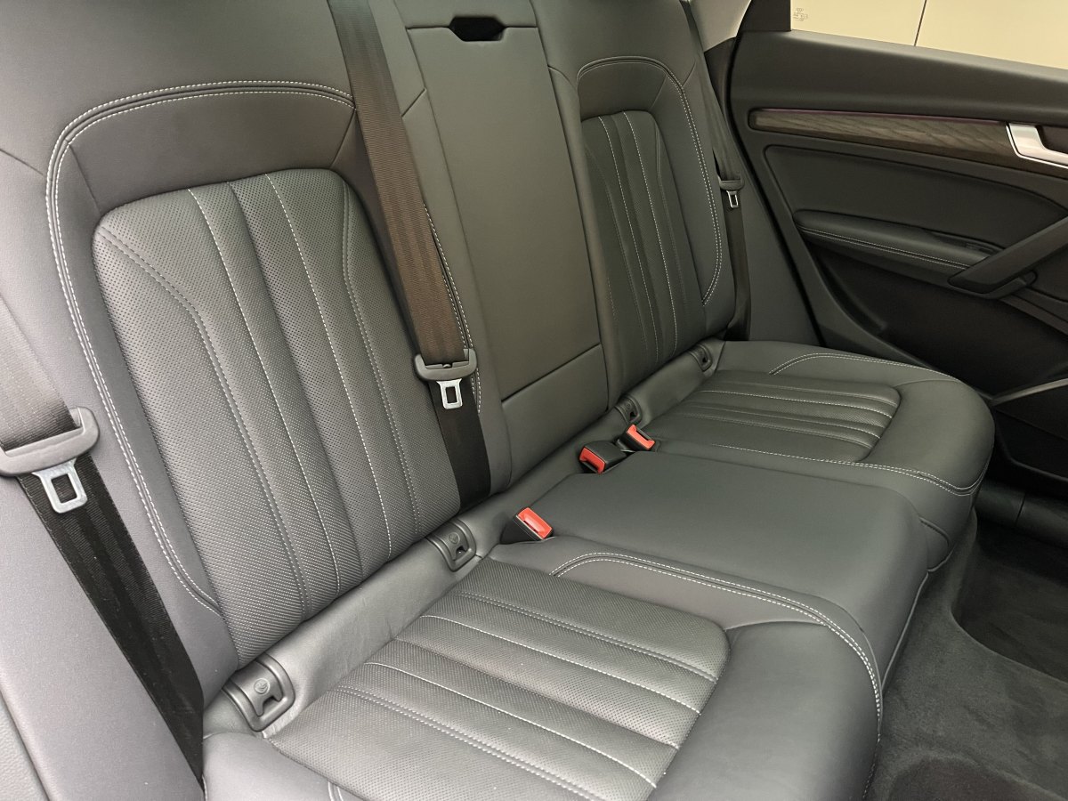 奧迪 奧迪Q5L  2024款 40 TFSI 豪華致雅型圖片