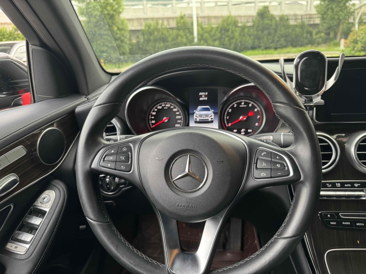 奔馳 奔馳GLC  2017款 GLC 260 4MATIC 動感型圖片