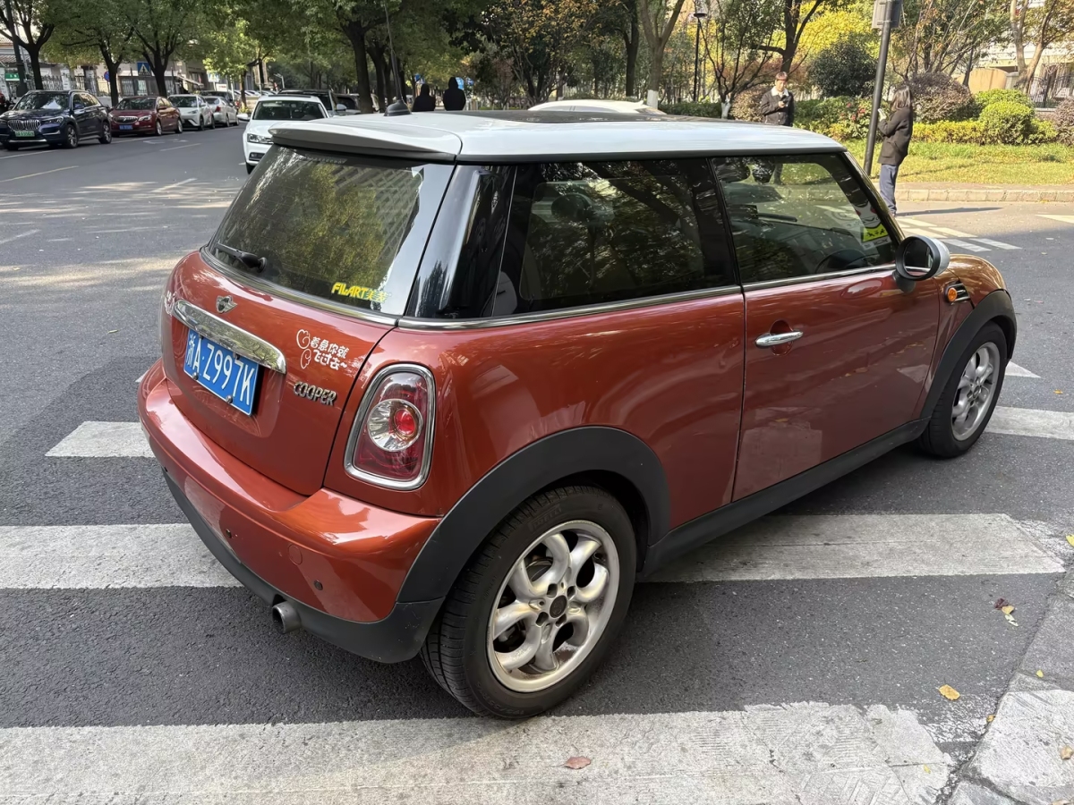 MINI COUNTRYMAN  2011款 1.6L COOPER Fun圖片