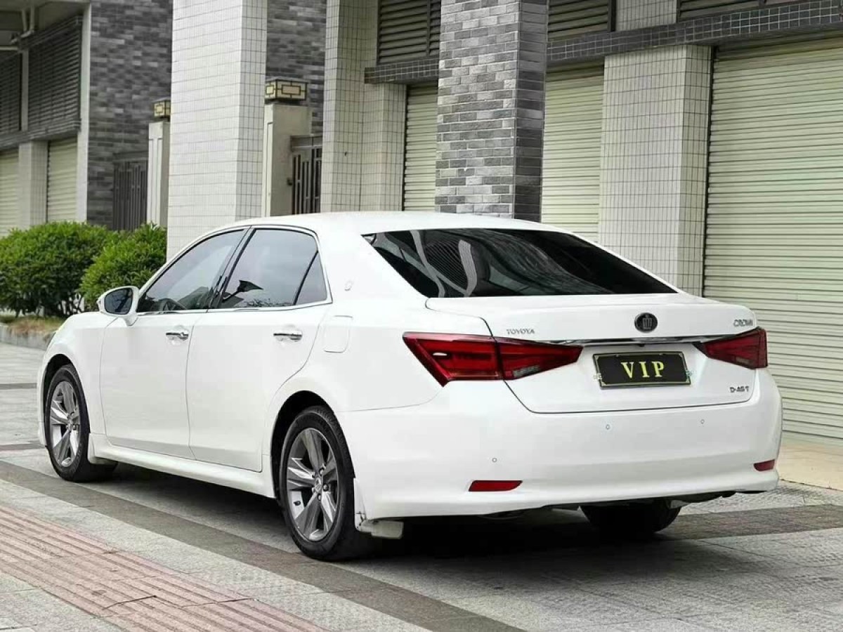 豐田 皇冠  2015款 2.0T 時尚版圖片