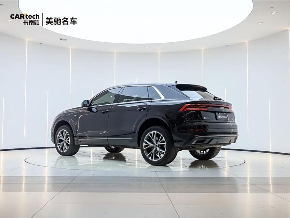 奧迪 奧迪Q8  2023款 55 TFSI 尊享動(dòng)感型圖片