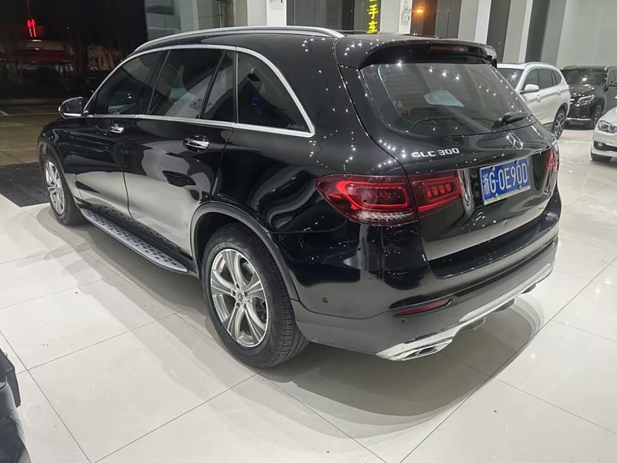 奔馳 奔馳GLC  2018款 改款 GLC 260 4MATIC 動感型圖片