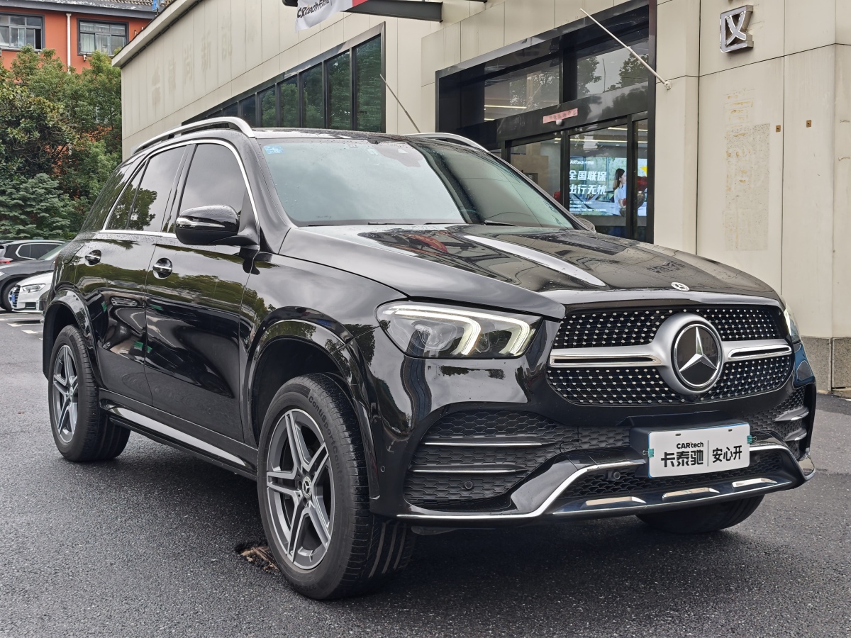 奔馳 奔馳GLE  2023款 GLE 350 4MATIC 時(shí)尚型圖片