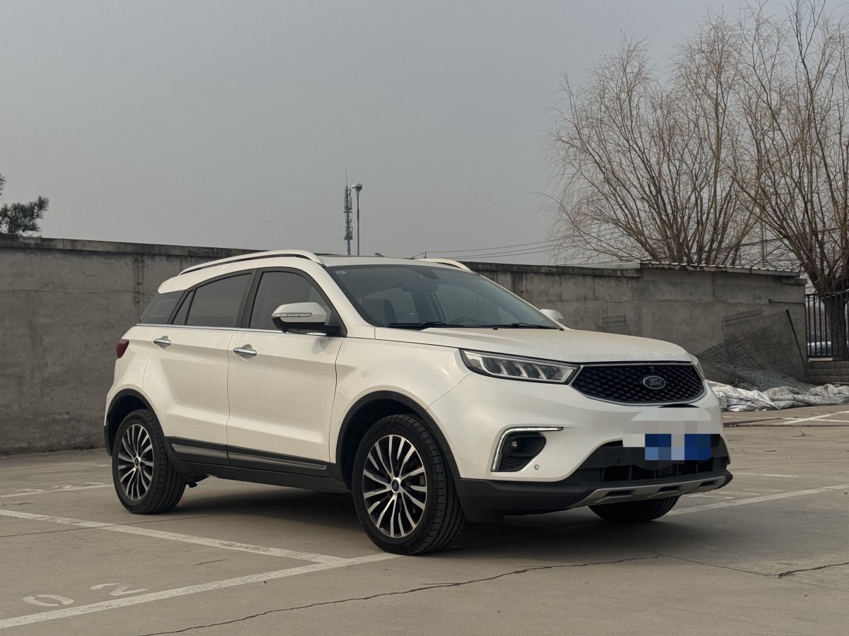 2019年7月福特 領(lǐng)界  2019款 EcoBoost 145 CVT尊領(lǐng)型PLUS