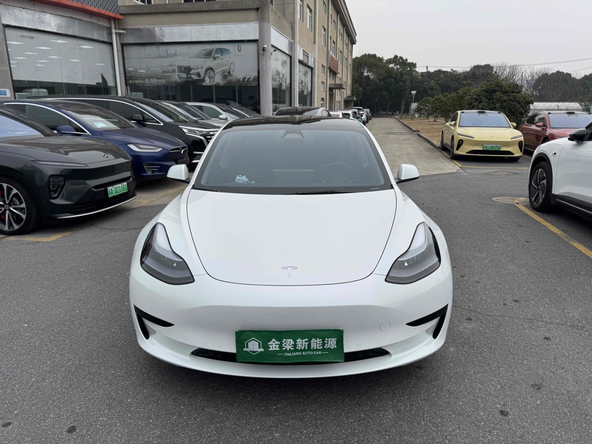 特斯拉 Model Y  2022款 改款 后輪驅(qū)動版圖片