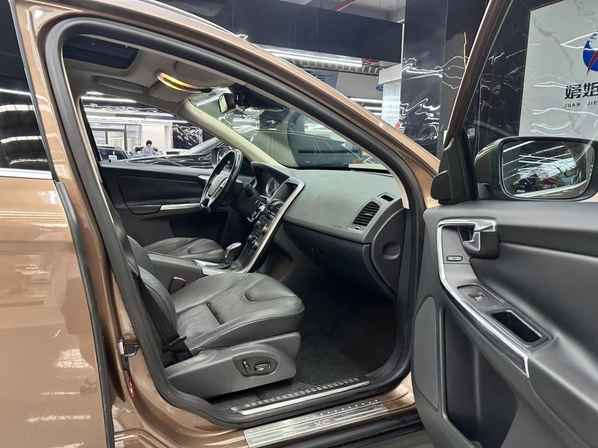 沃爾沃 XC60  2013款 T5 智雅版圖片
