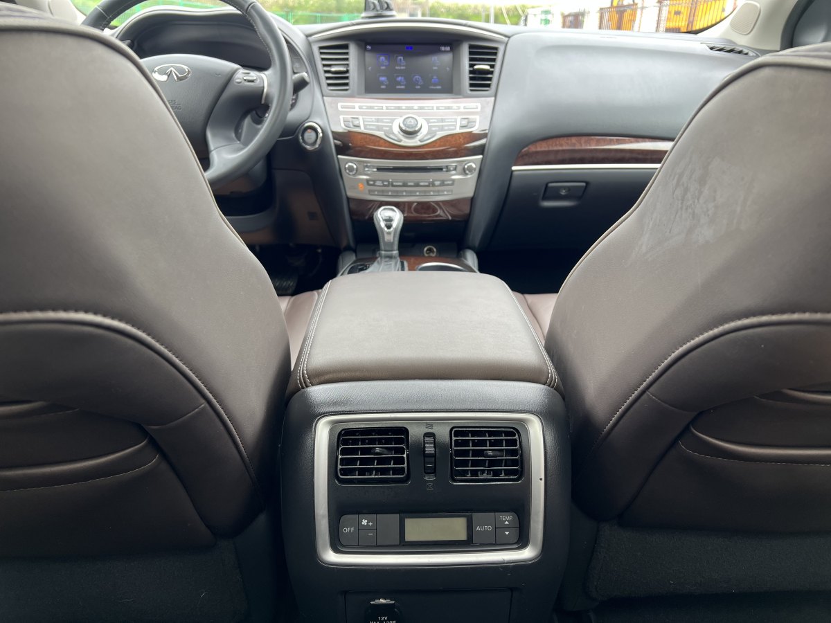 2021年7月英菲尼迪 QX60  2020款 2.5 S/C Hybrid 兩驅(qū)卓越版 國(guó)VI