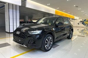 奥迪Q5L 奥迪 40 TFSI 豪华动感型