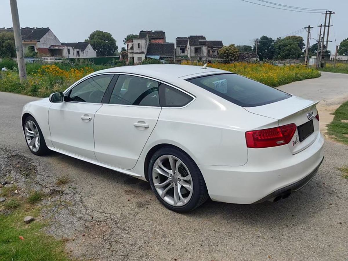 2013年8月奧迪 奧迪S5  2012款 S5 3.0T Sportback