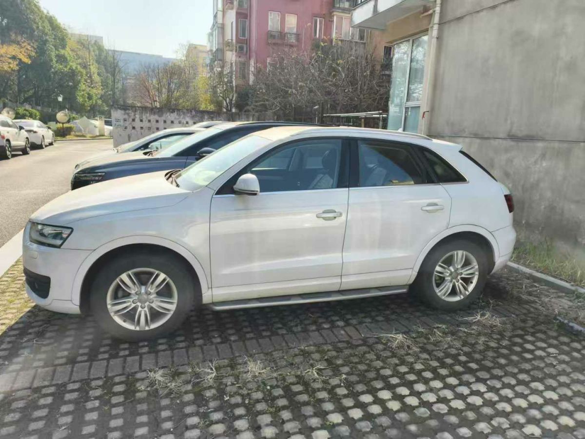 奧迪 奧迪Q3  2013款 35TFSI quattro 四驅(qū)技術(shù)型圖片