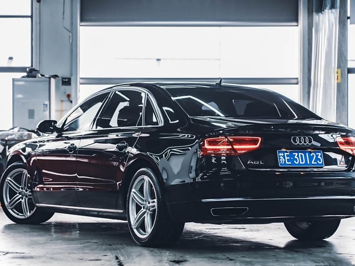 奥迪 奥迪A8  2013款 A8L 55 TFSI quattro豪华型图片