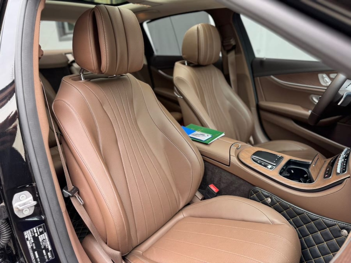 奔馳 奔馳E級(jí)  2021款 改款 E 300 L 豪華型圖片