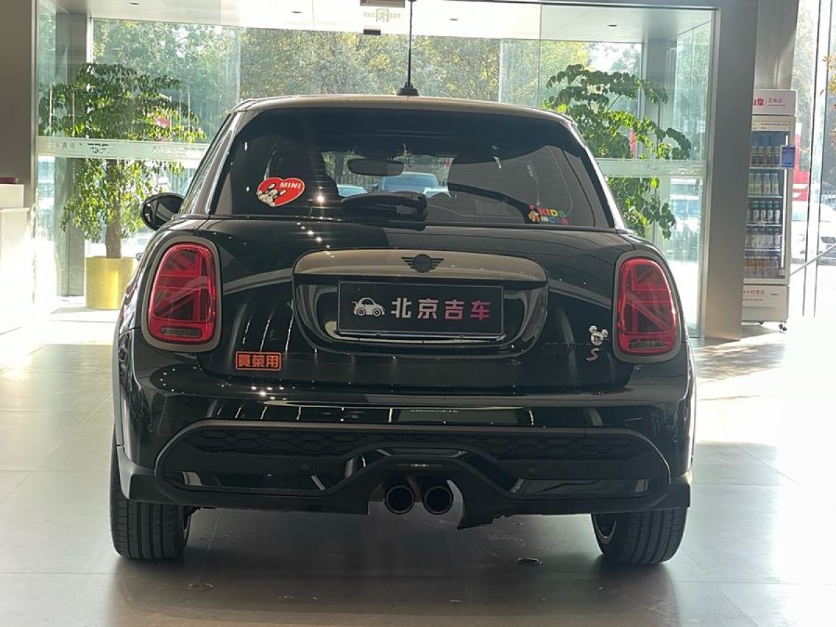 MINI MINI  2022款 2.0T COOPER S 執(zhí)迷特別版圖片