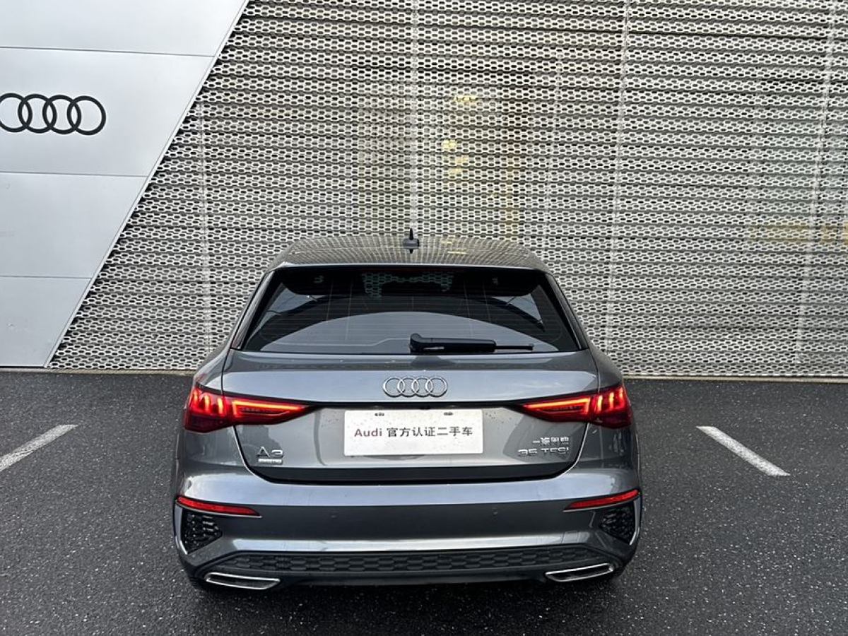 2022年2月奧迪 奧迪A3  2022款 Sportback 35 TFSI 時(shí)尚運(yùn)動型