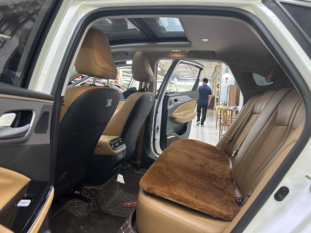 埃安 AION S  2023款 炫 580 55.2kWh 磷酸鐵鋰圖片